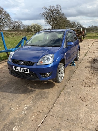 Ford fiesta st150 body - fiesta,