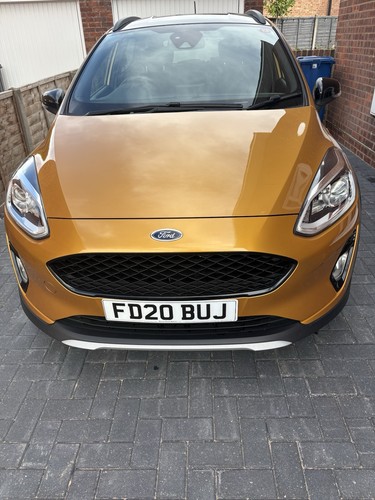 Ford fiesta active o play - ford,