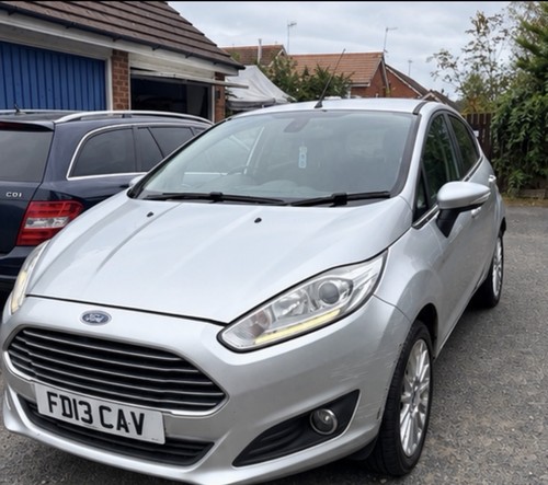 Ford fiesta econectic - fiesta,