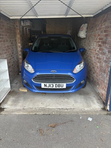 Ford fiesta zetec petrol - ford,