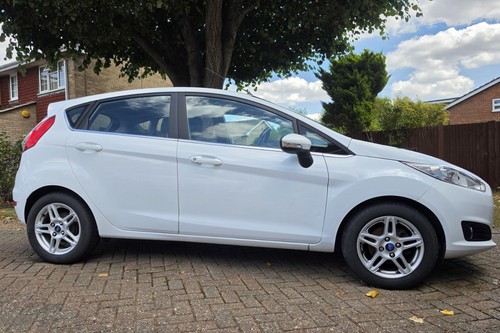 2013 ford fiesta - ford, zetec