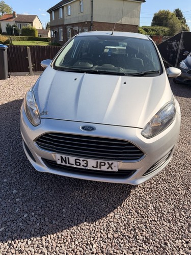 Ford fiesta plate 1 5l - fiesta, 1.5l