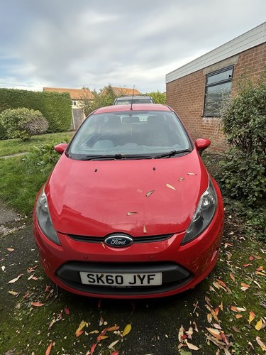 Red 2010 ford - ford, fiesta
