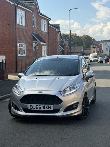 2016 ford fiesta zetec s - ford,