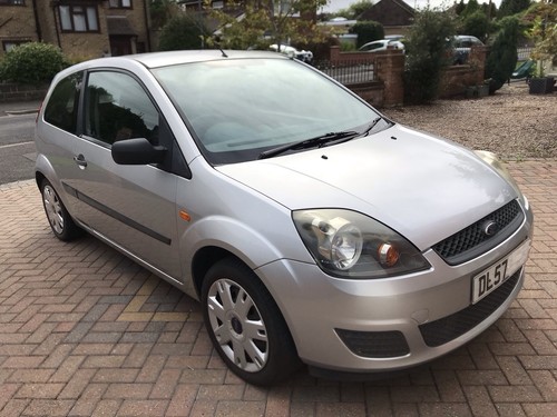 Ford fiesta style 2door 2 - ford,