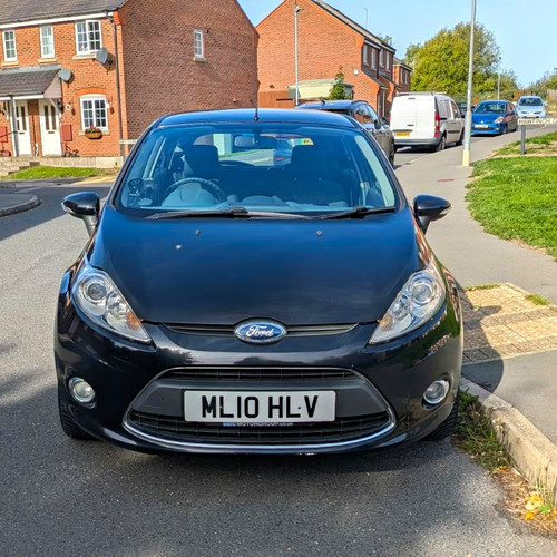Ideal 1st time car - 2010, ford
